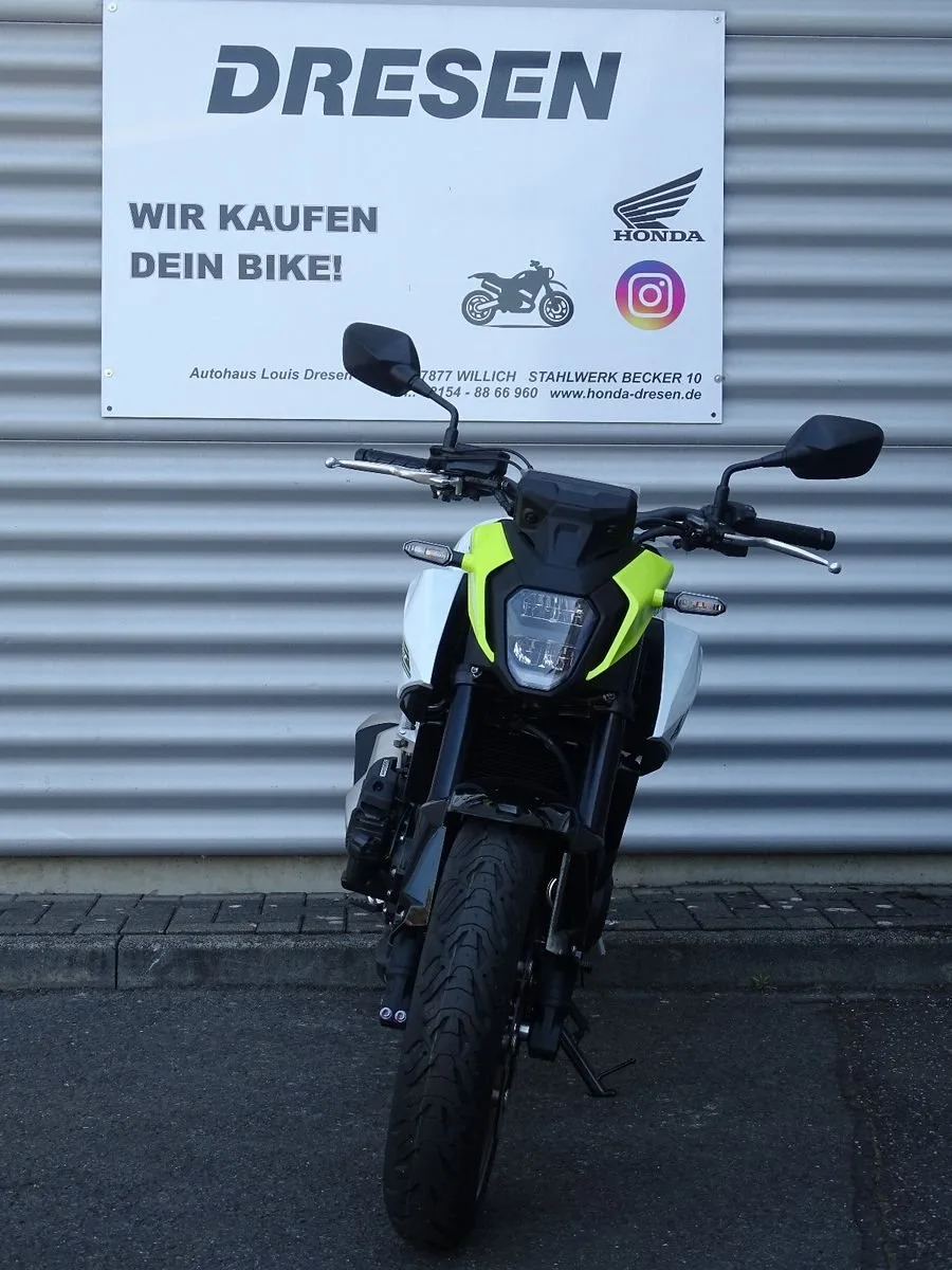 Honda CB500 Hornet E-Clutch