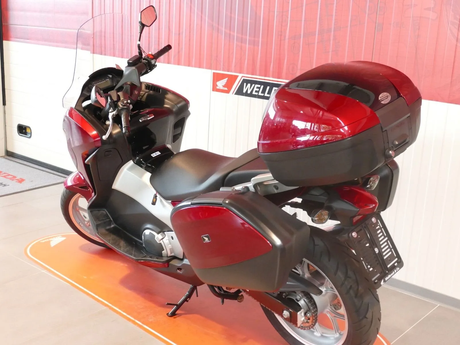Honda Integra NC700D