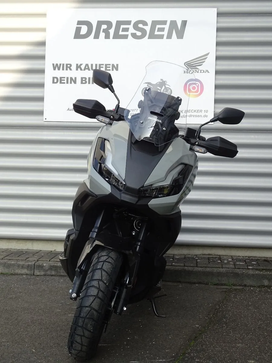Honda ADV350 Special Edition