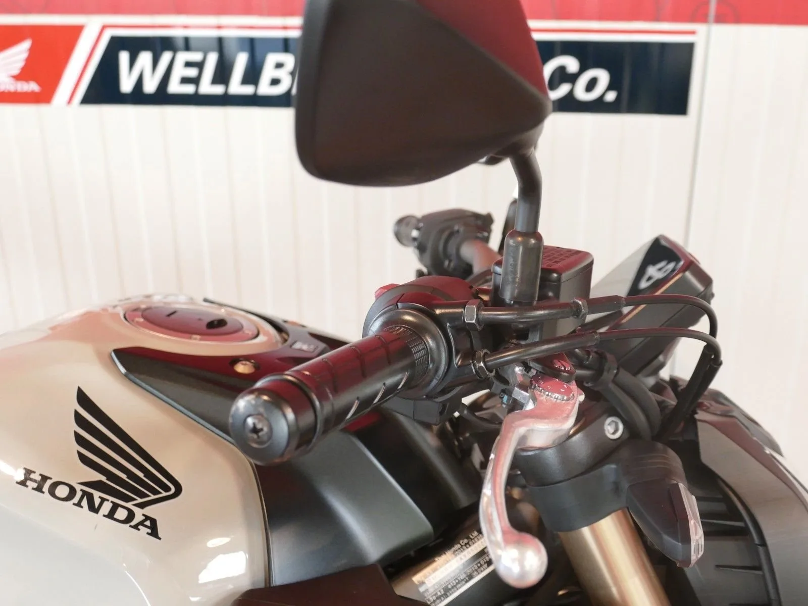 Honda CB650R