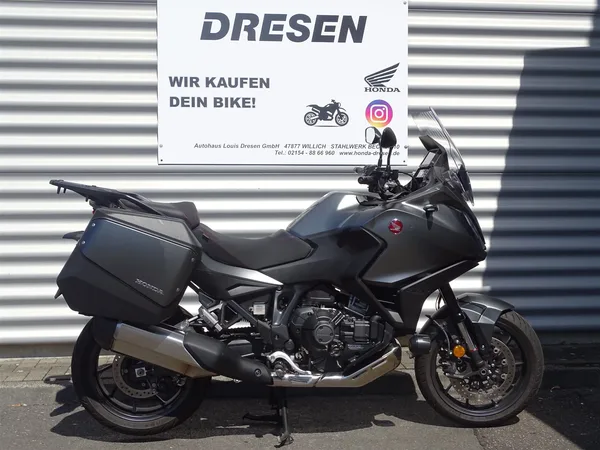 Honda NT1100