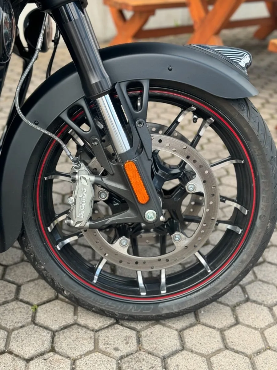 Indian Challenger Dark Horse