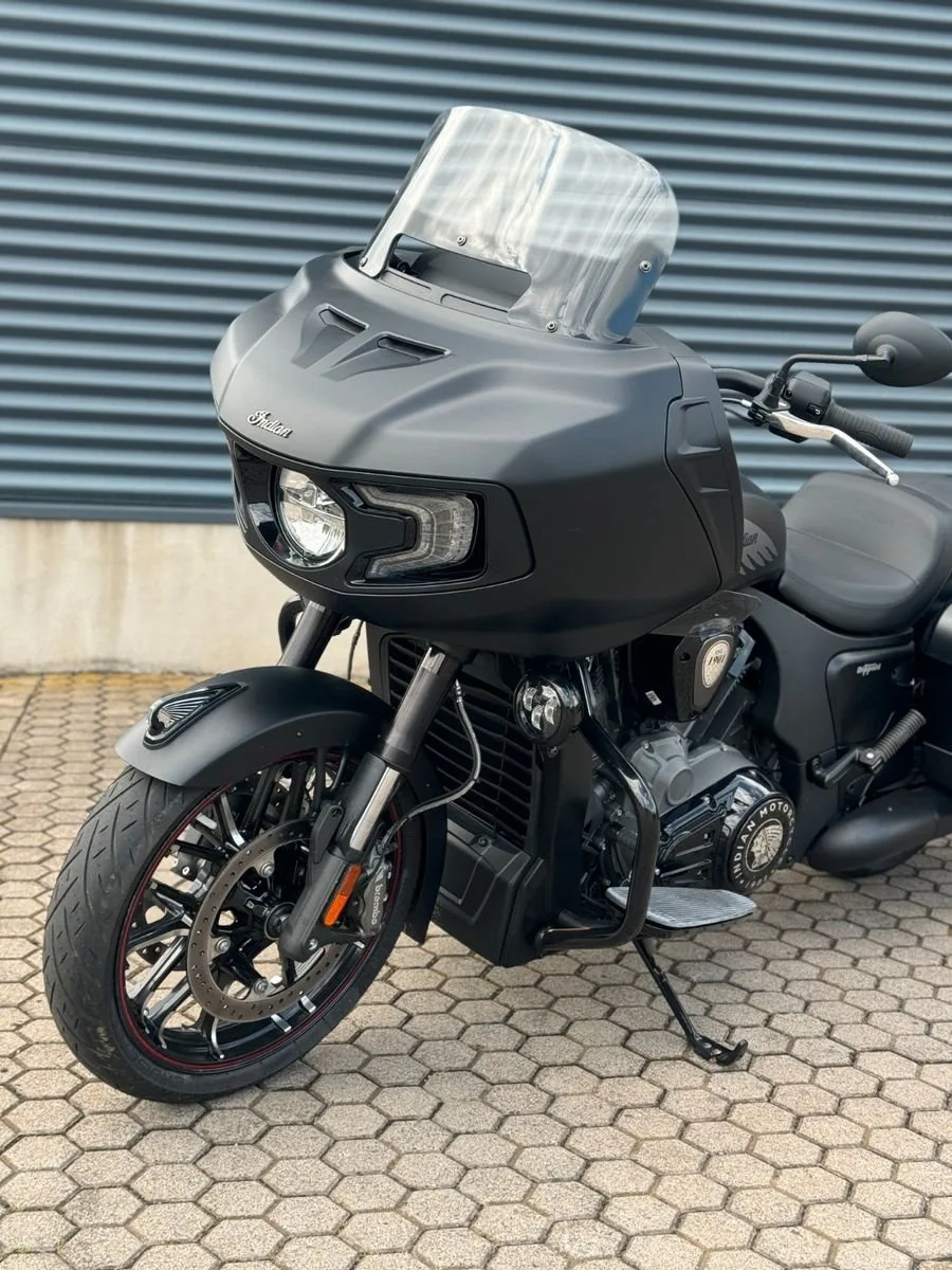 Indian Challenger Dark Horse