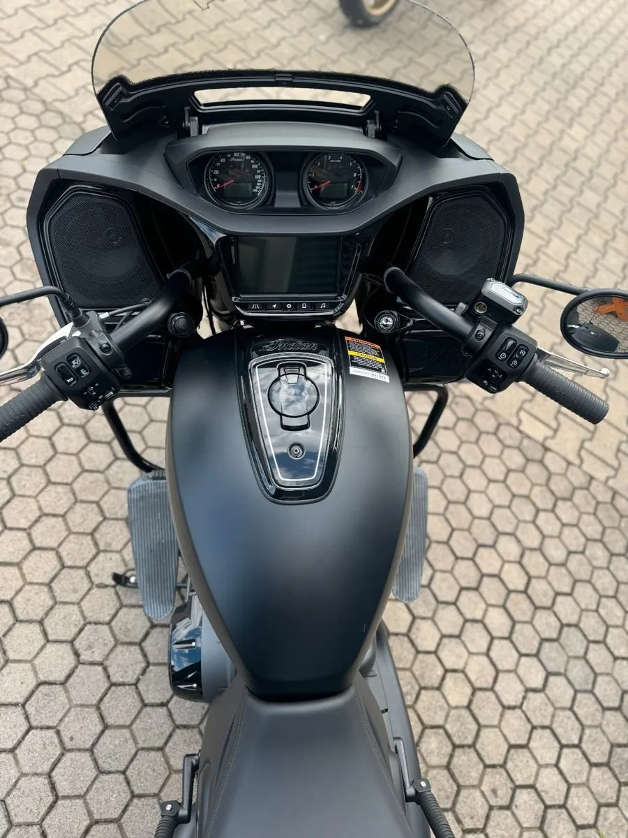 Indian Challenger Dark Horse