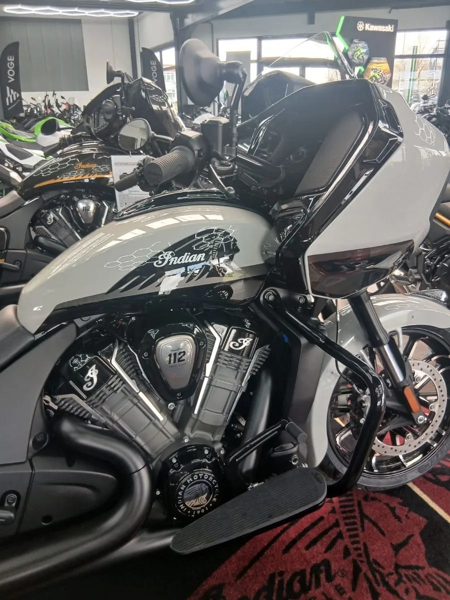Indian Challenger Dark Horse