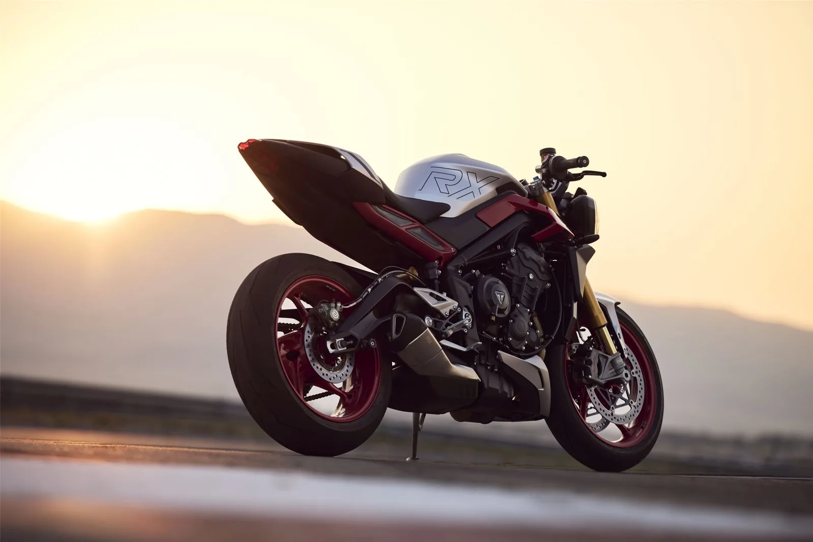 Triumph Street Triple 765 RX