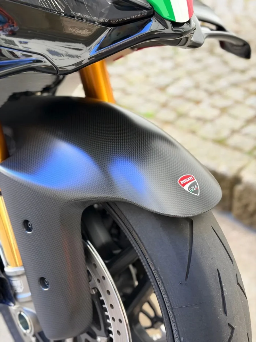 Ducati Panigale V4 Tricolore