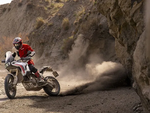 Ducati DesertX sofort verfügbar