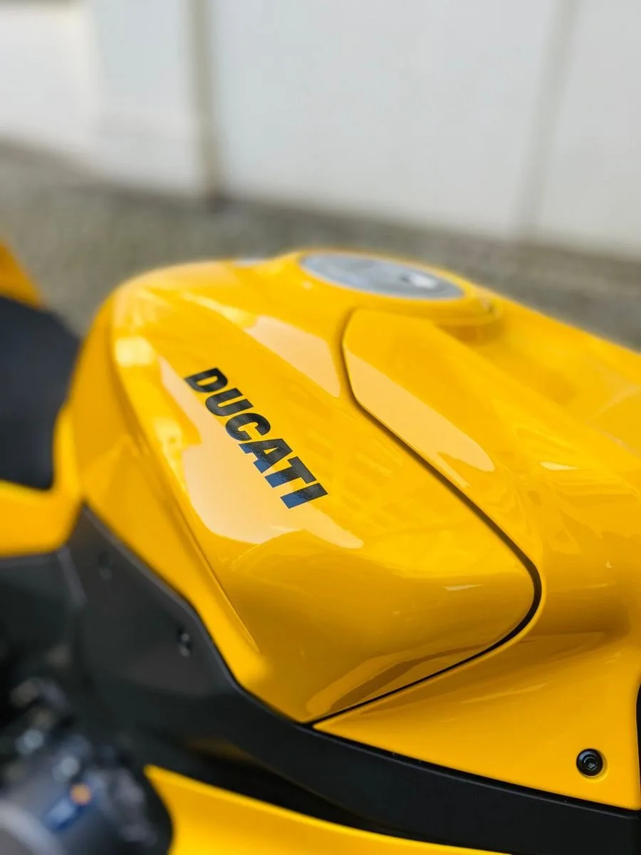 Ducati Panigale V2 S