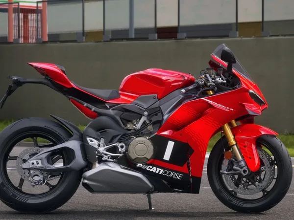 Ducati Panigale V4 S Corse