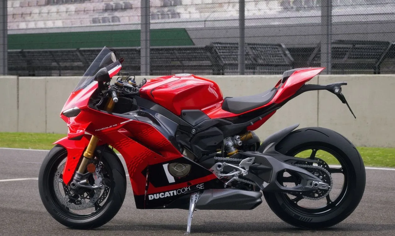 Ducati Panigale V4 S Corse