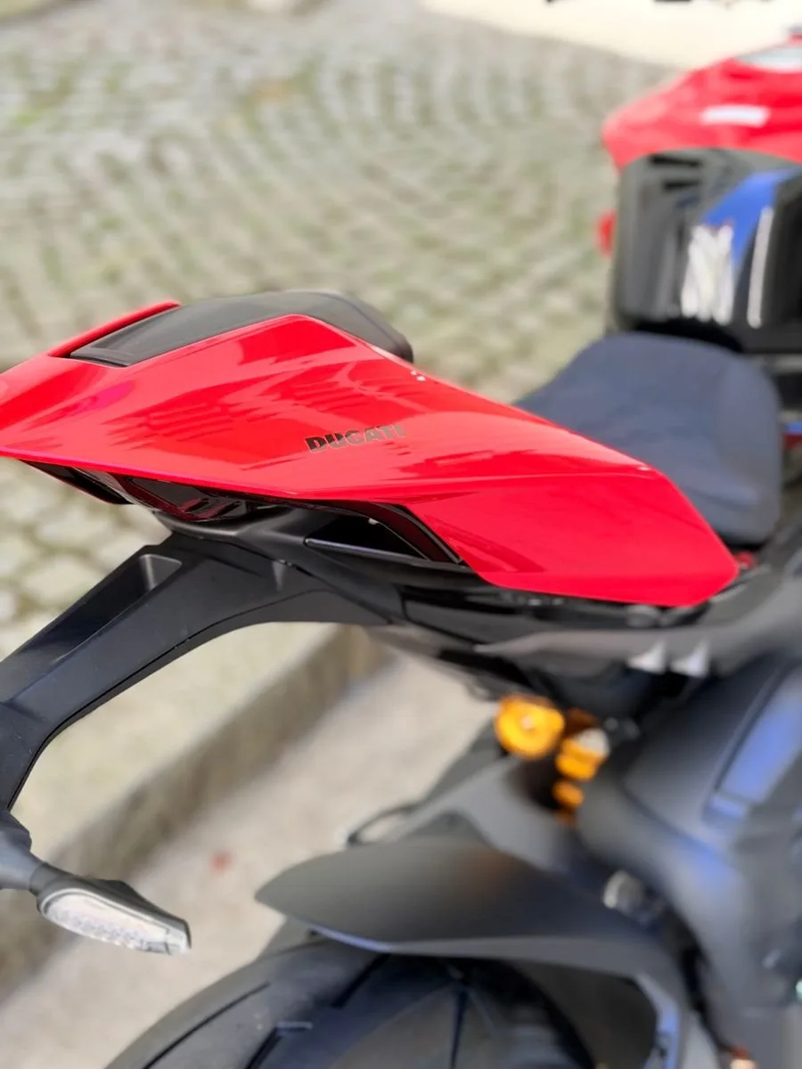 Ducati Streetfighter V4 S
