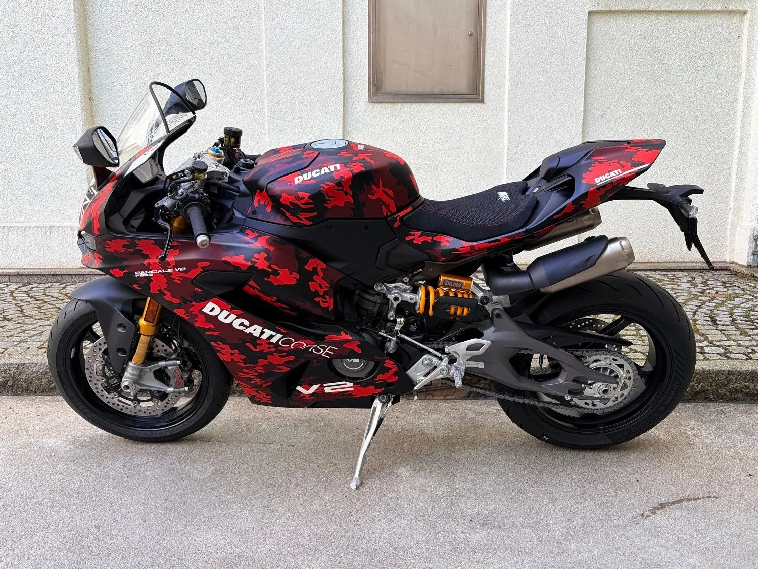 Ducati Panigale V2 FB63