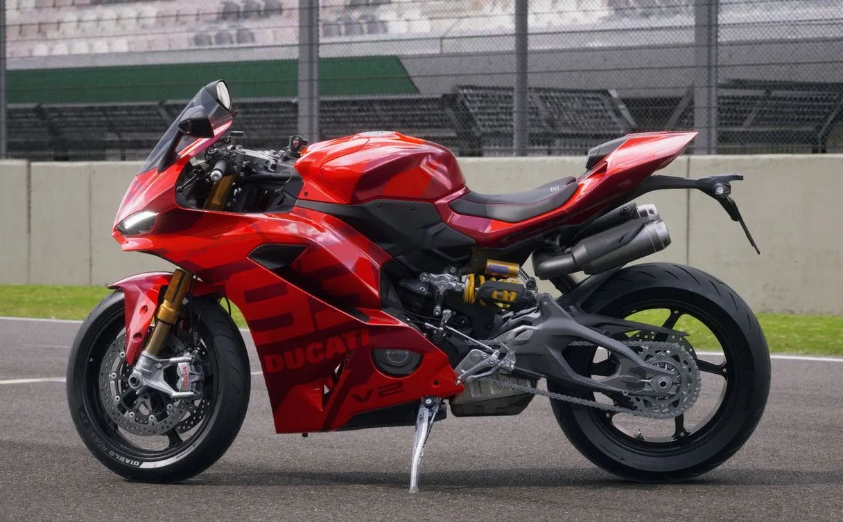 Ducati Panigale V2 MM93