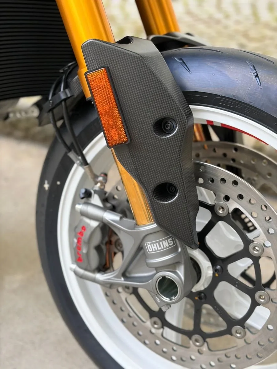 Ducati Hypermotard V2 SP