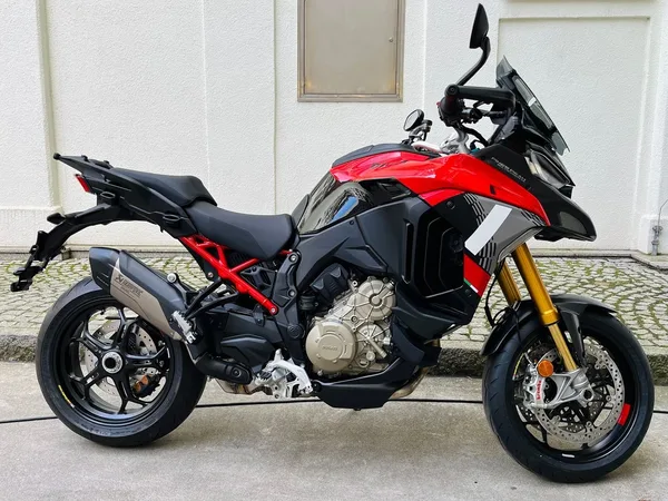 Ducati Multistrada V4 Pikes Peak