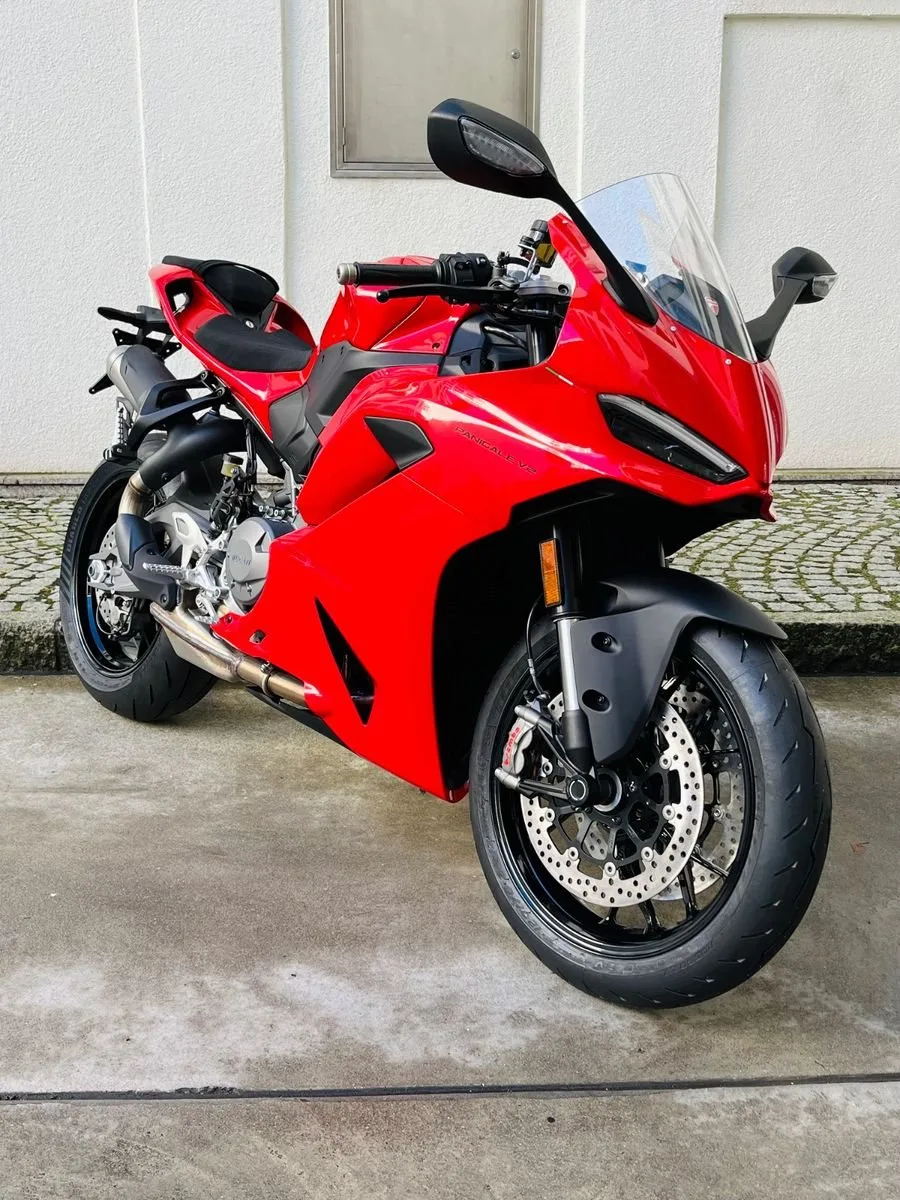 Ducati Panigale V2
