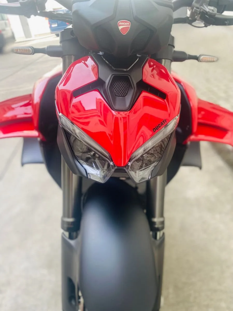Ducati Streetfighter V4