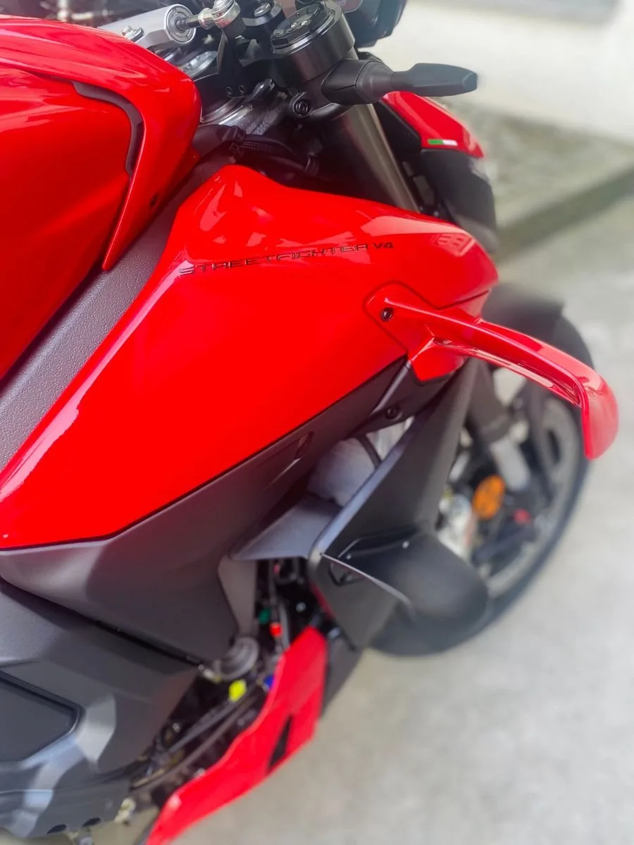Ducati Streetfighter V4
