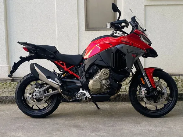 Ducati Multistrada V4 S