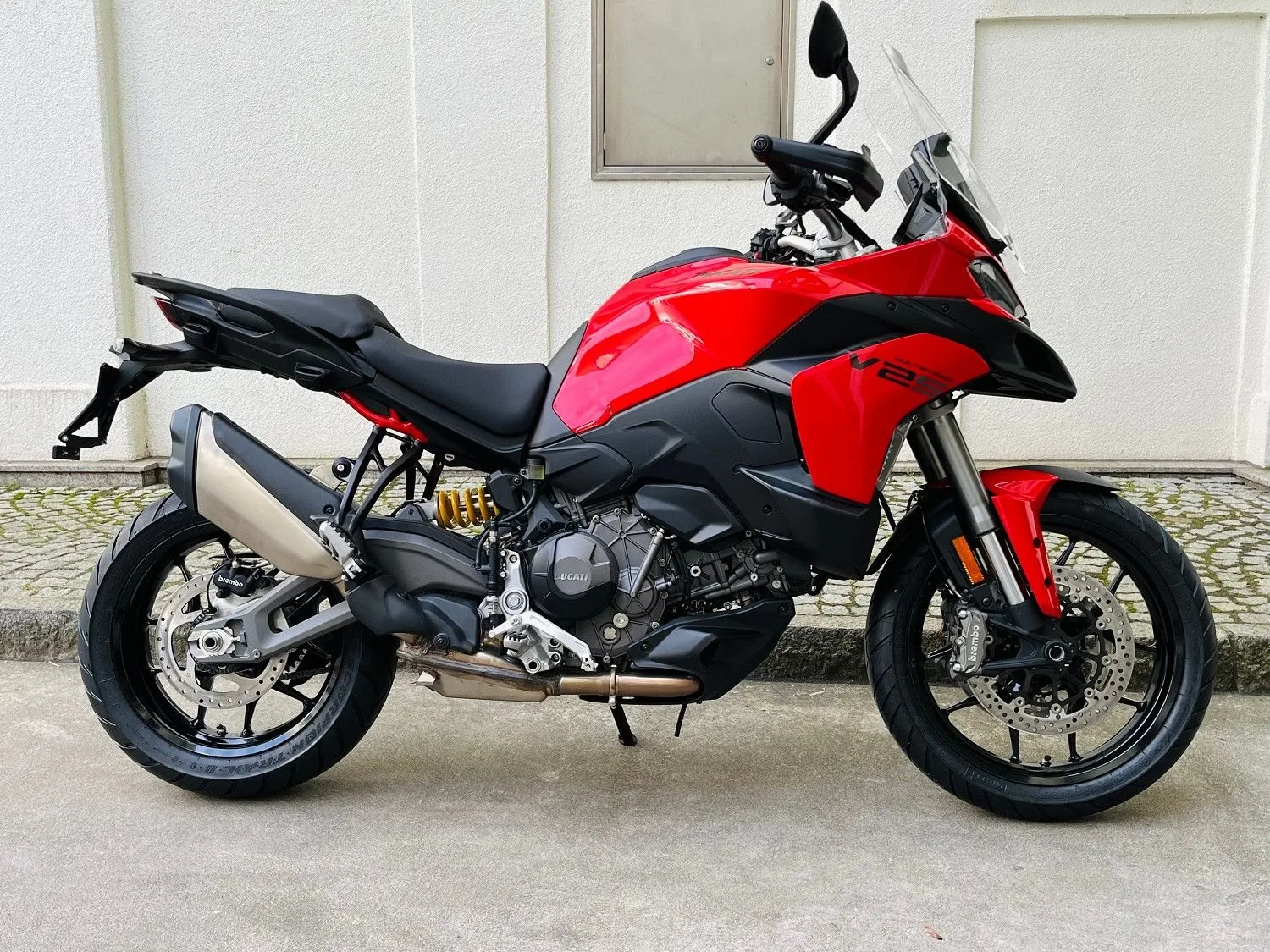 Ducati Multistrada V2 S