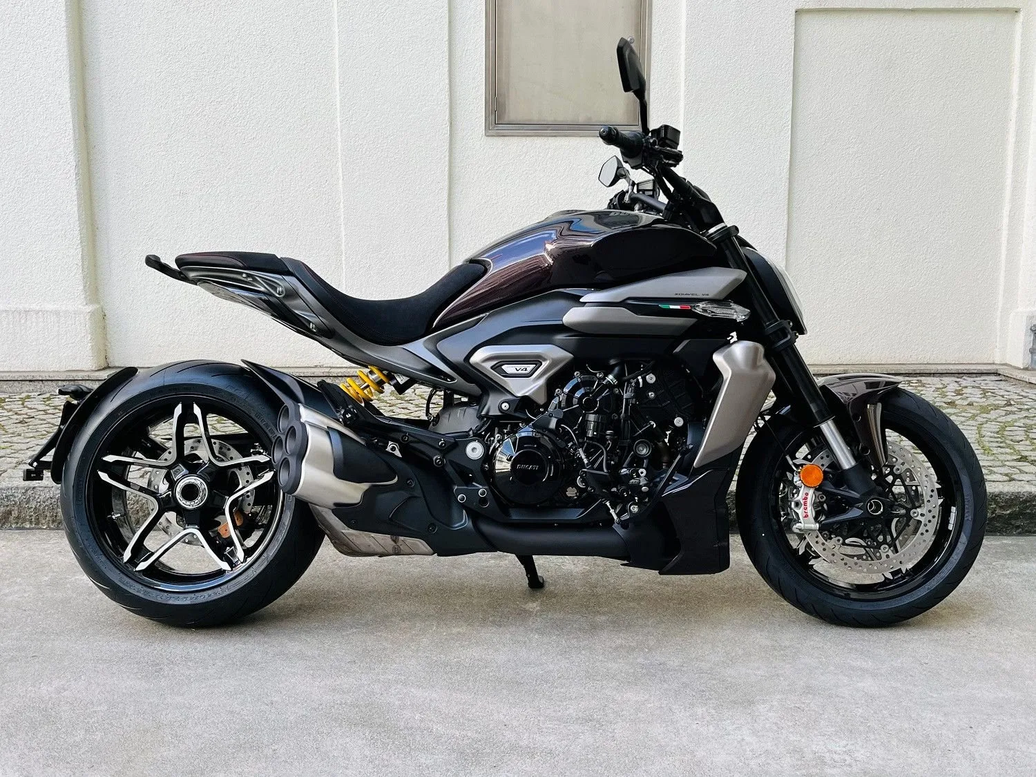 Ducati XDiavel V4