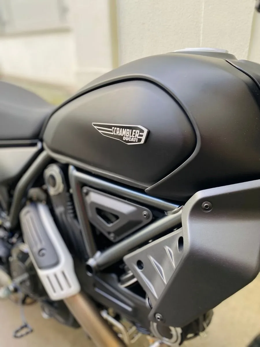 Ducati Scrambler Icon Dark