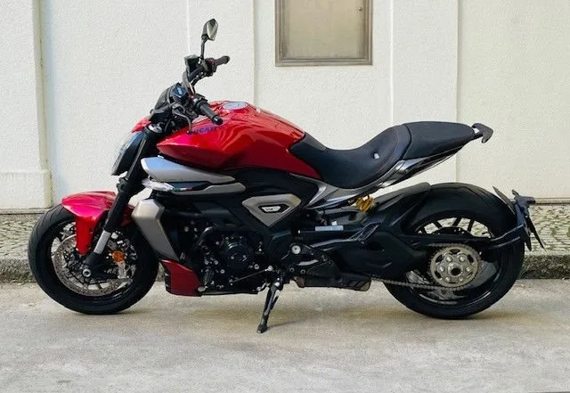 Ducati XDiavel V4