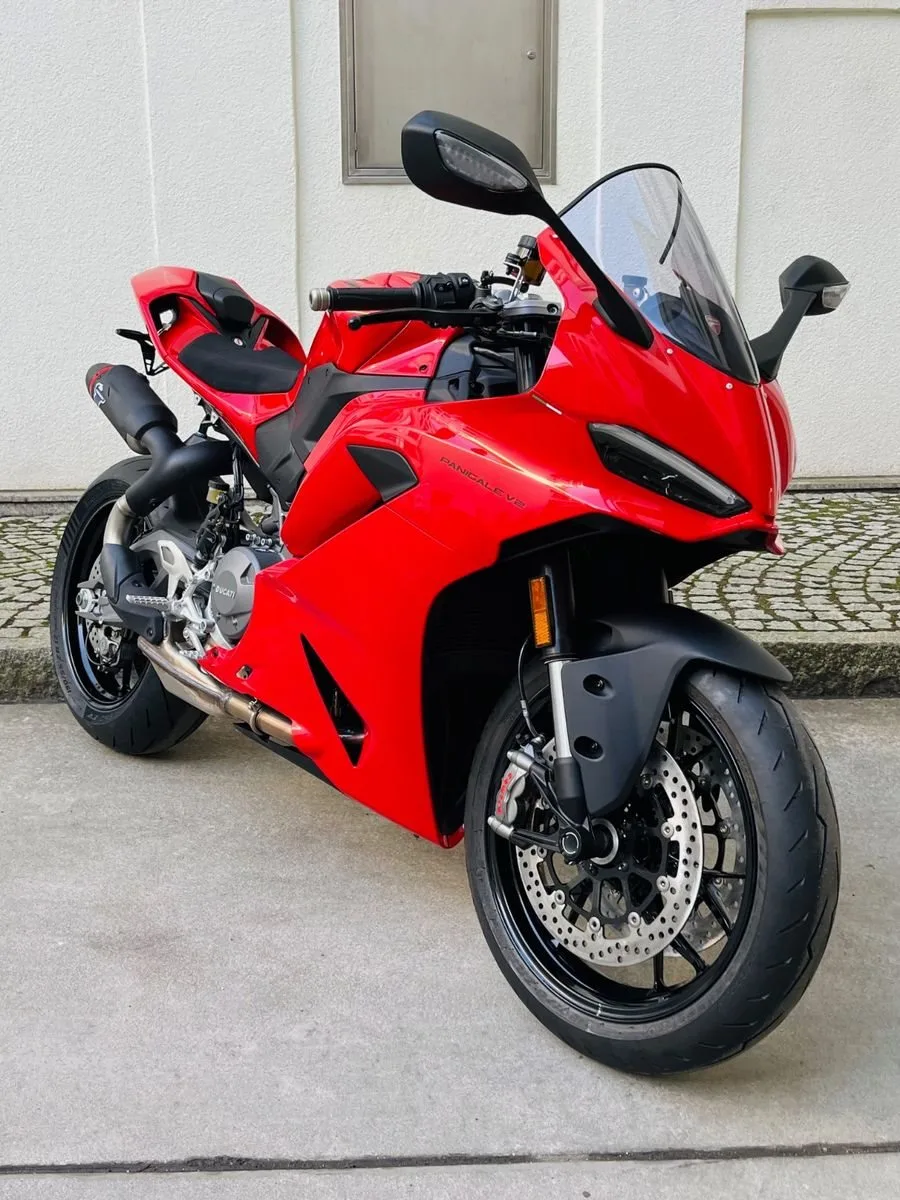 Ducati Panigale V2