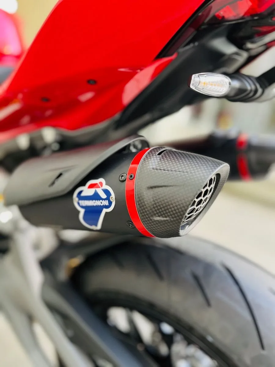Ducati Panigale V2