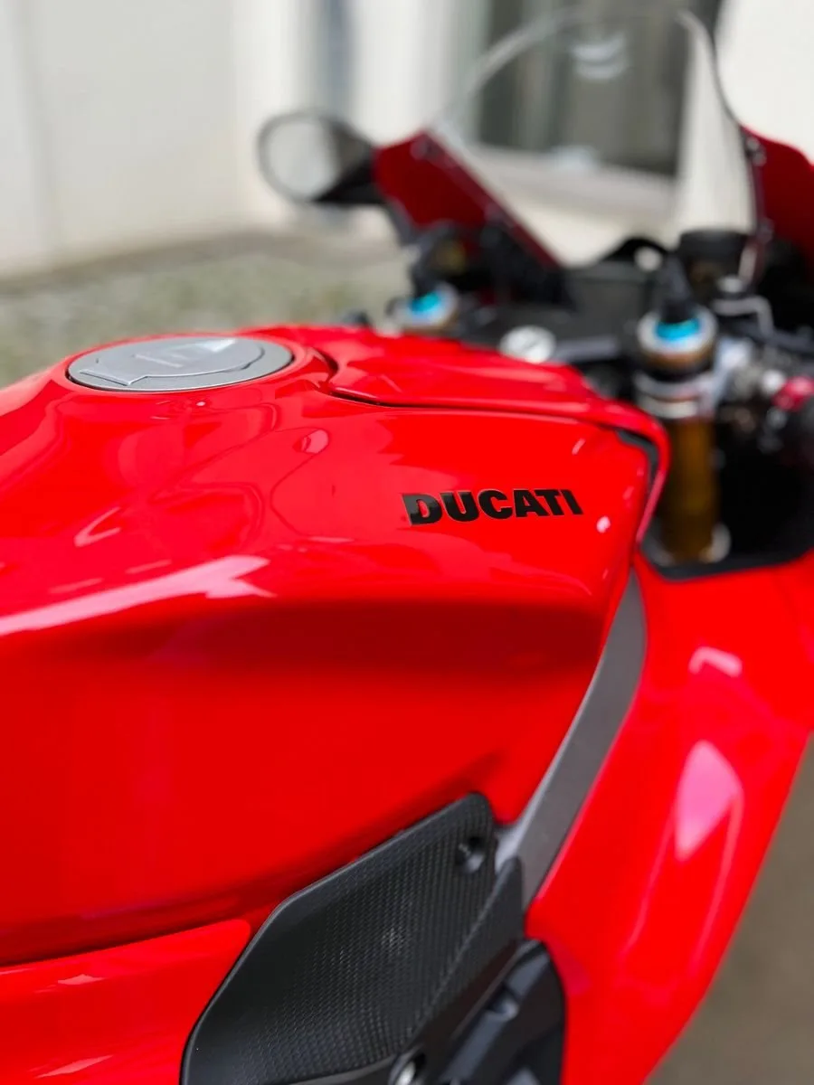 Ducati Panigale V4 S