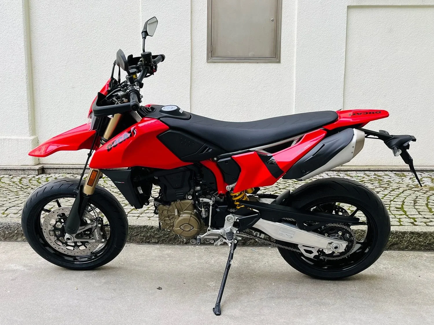 Ducati Hypermotard 698 Mono