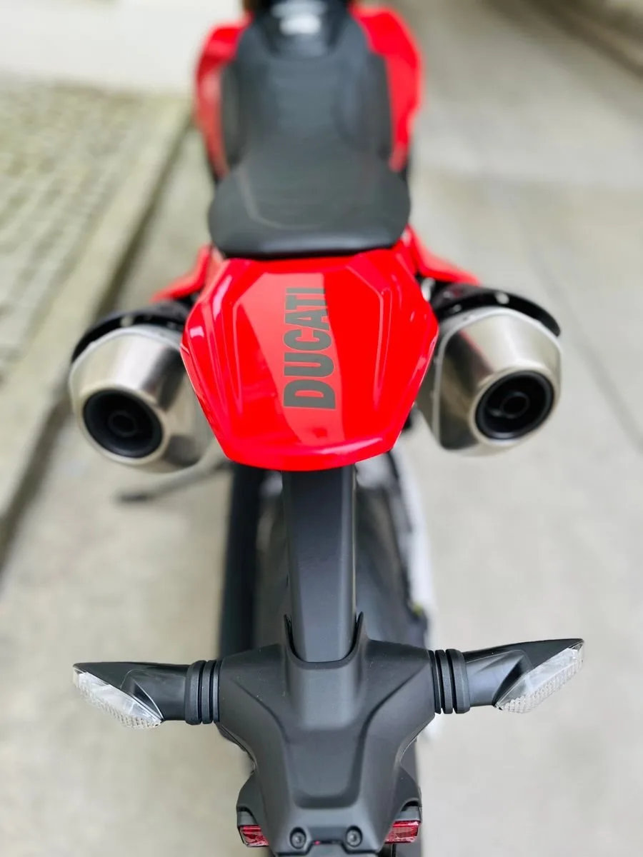Ducati Hypermotard 698 Mono