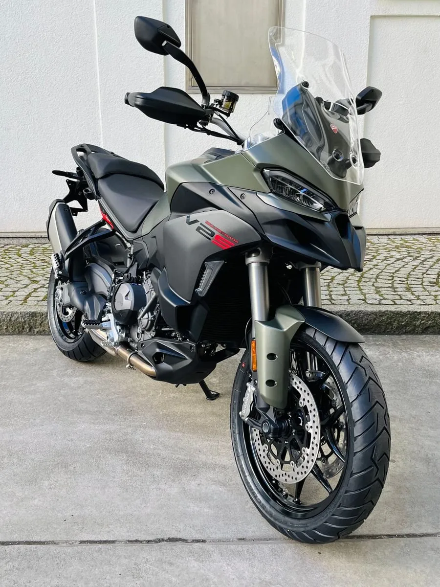 Ducati Multistrada V2 S