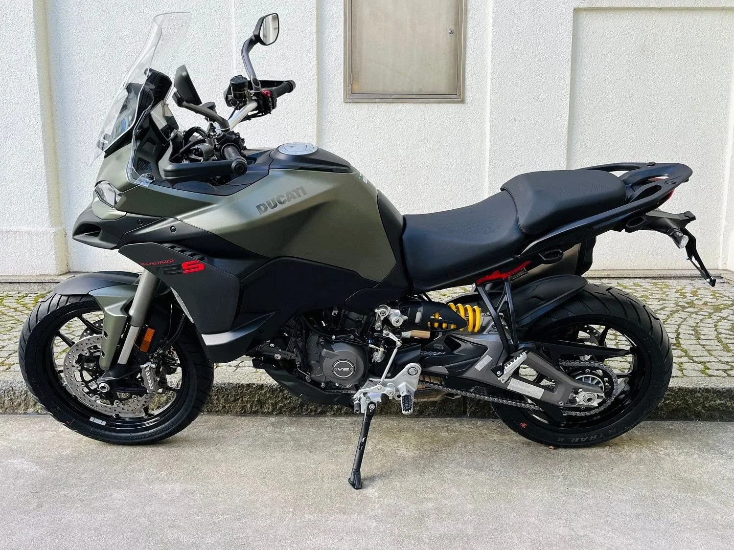 Ducati Multistrada V2 S