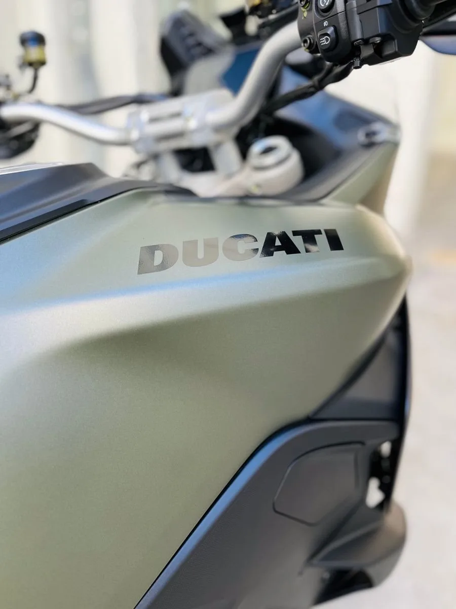 Ducati Multistrada V2 S