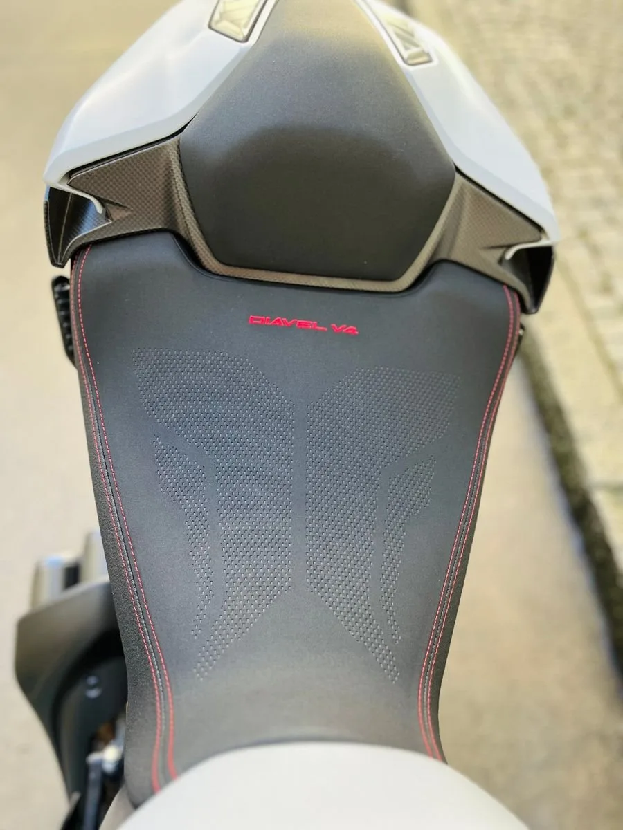 Ducati Diavel V4 RS