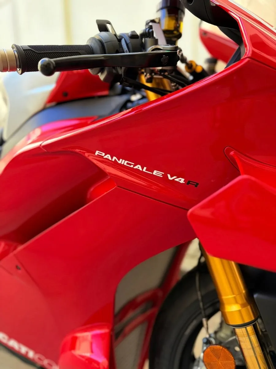 Ducati Panigale V4 R
