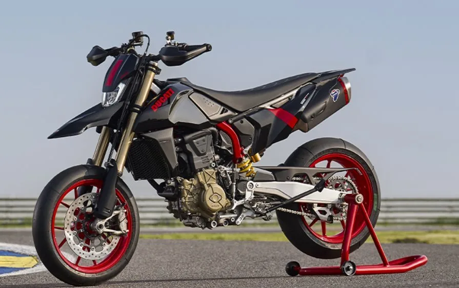 Ducati Hypermotard 698 Mono Nera A2