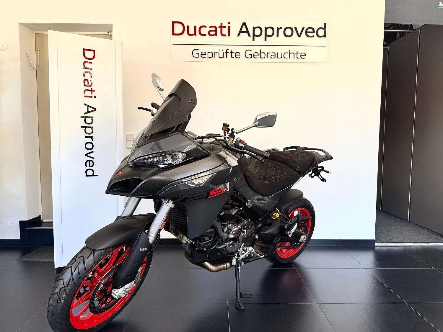 Ducati Multistrada V2 S Travel