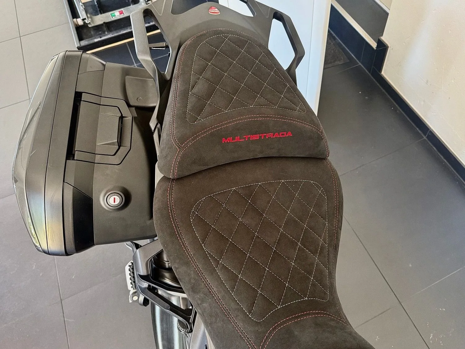 Ducati Multistrada V2 S Travel
