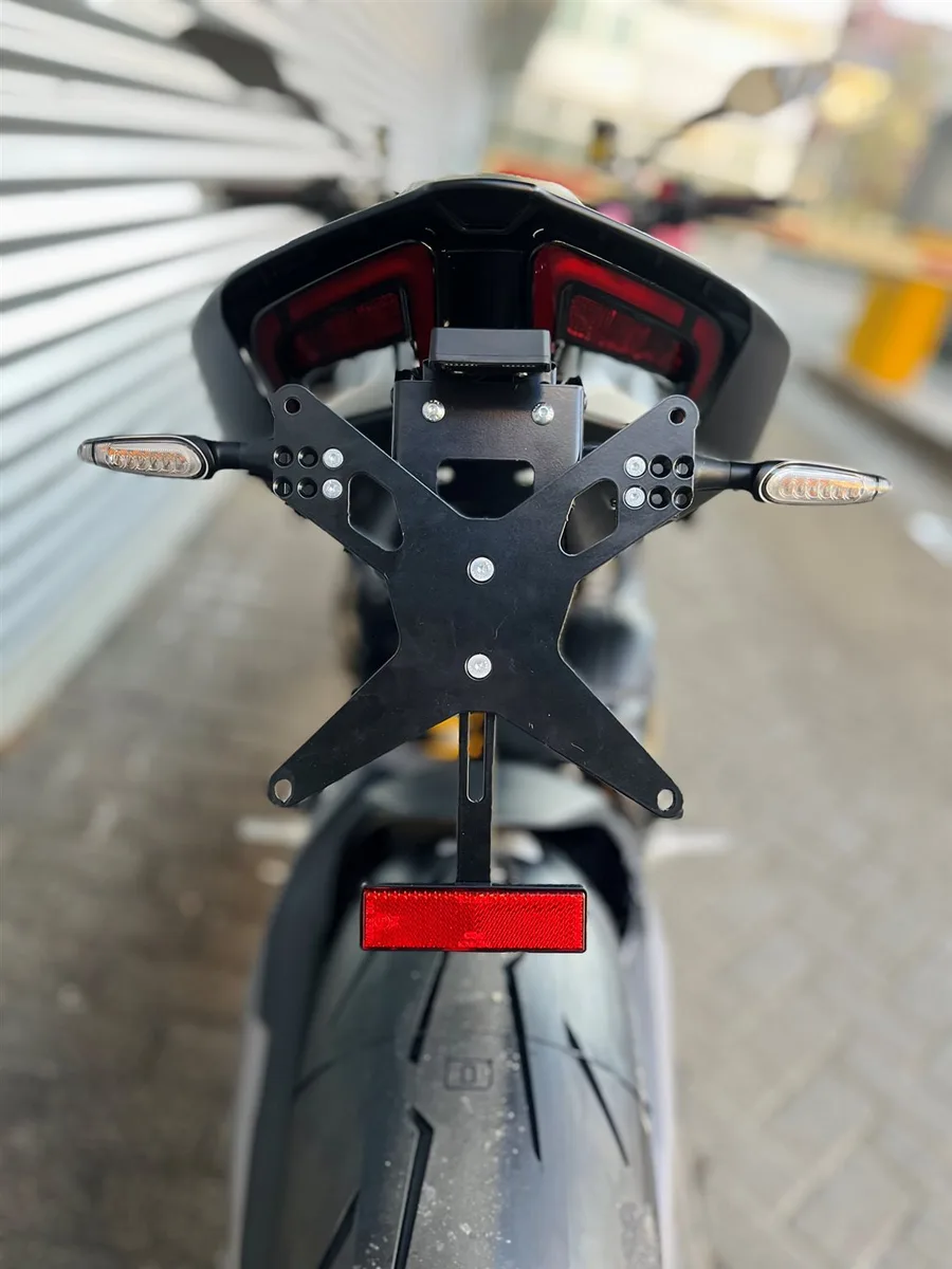 Ducati Streetfighter V4 Ultra Black Edition