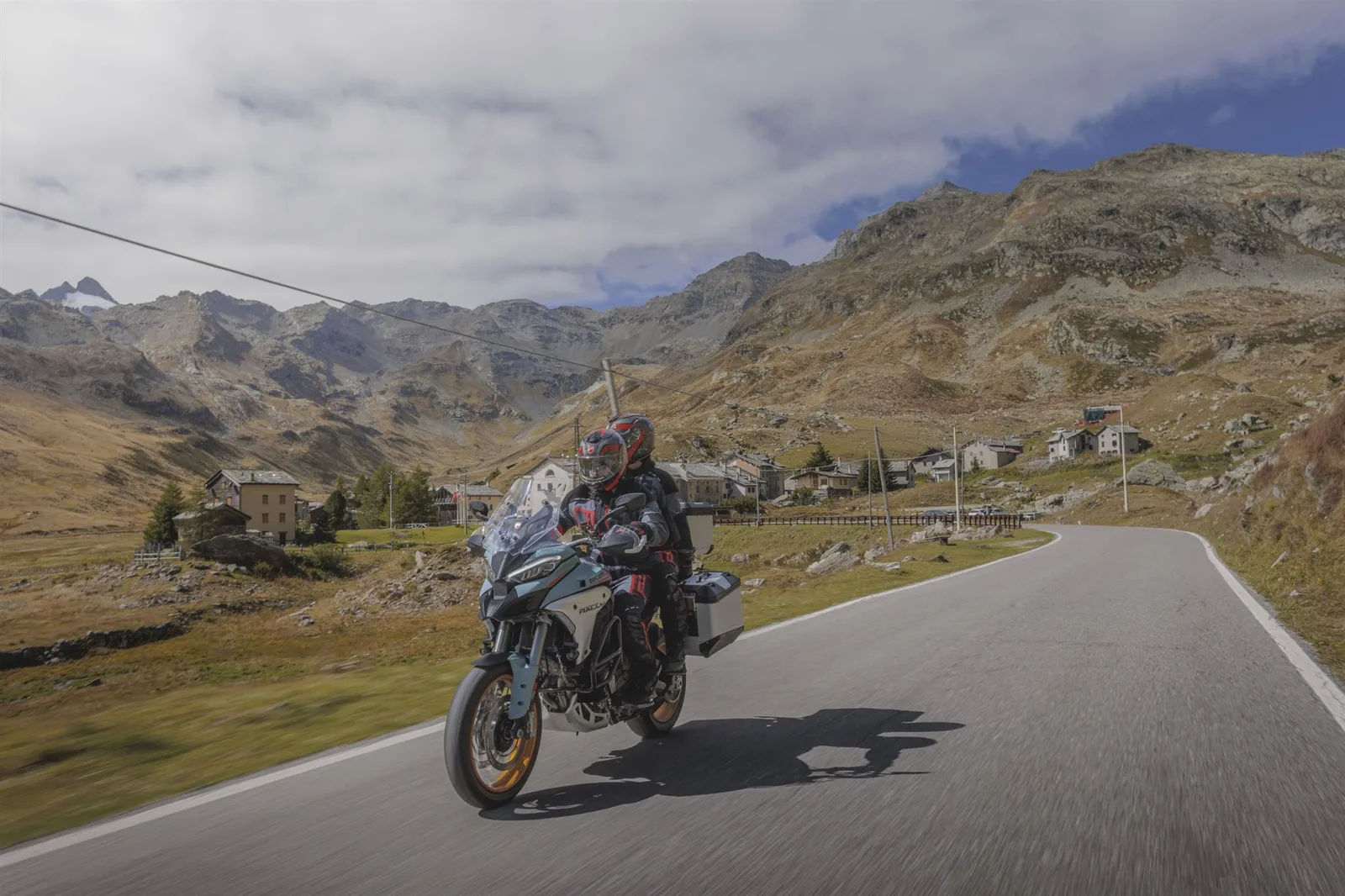 Ducati Multistrada V4 Rally Travel Adventure