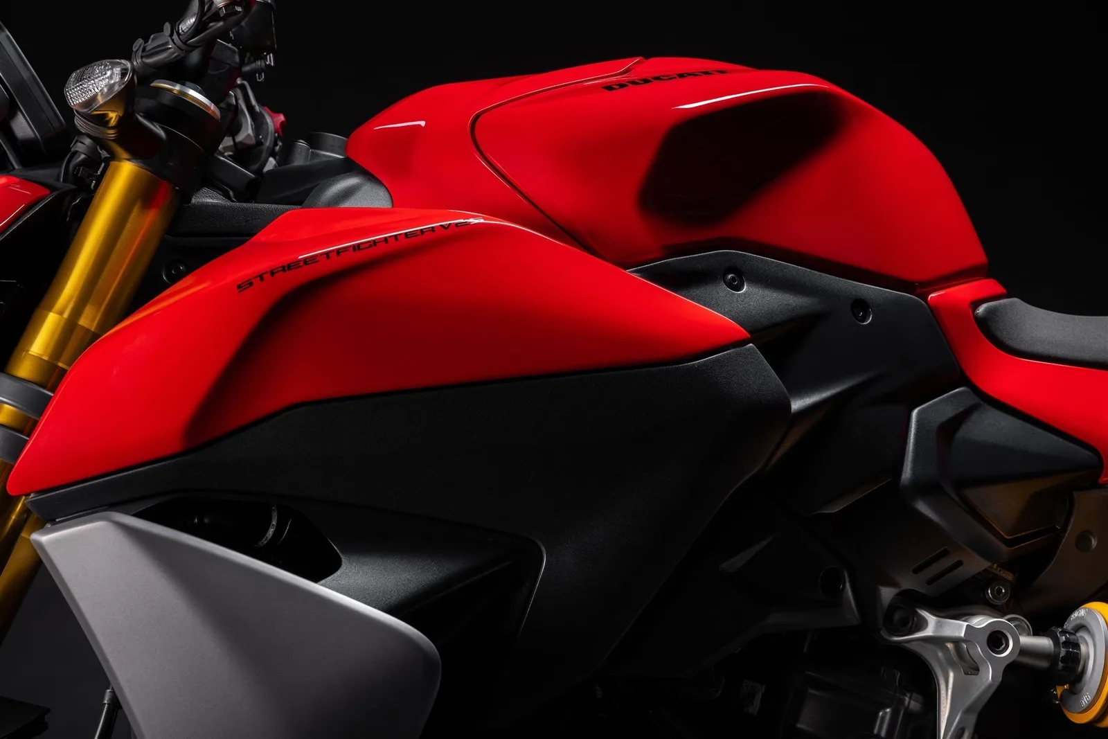 Ducati Streetfighter V2 S 35 kW