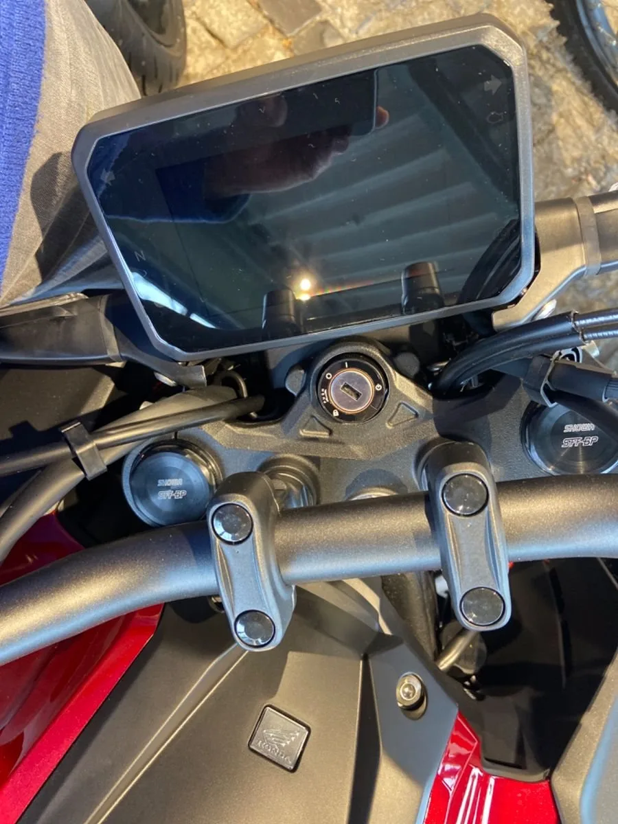 Honda CB125R