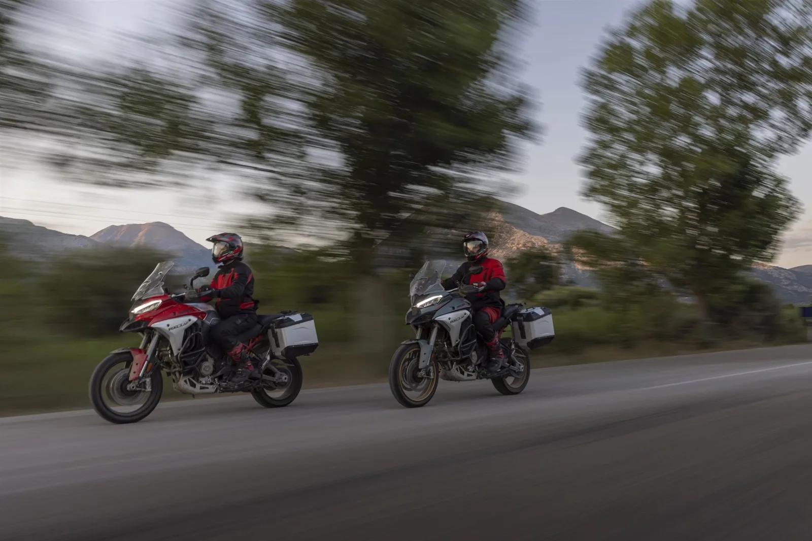 Ducati Multistrada V4 Rally Travel Adventure