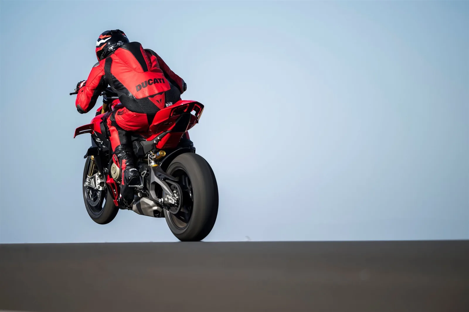 Ducati Streetfighter V4 S