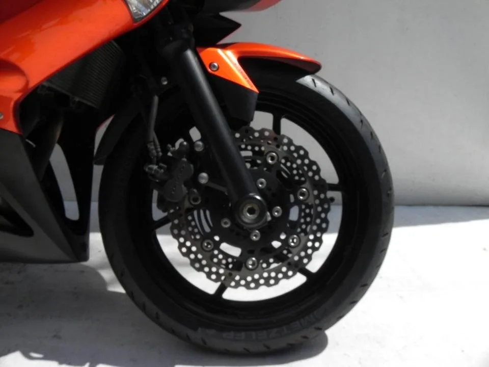 Kawasaki ER-6f ABS