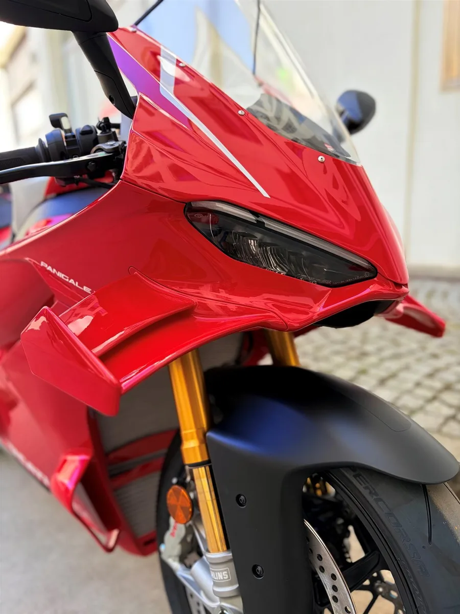 Ducati Panigale V4 R
