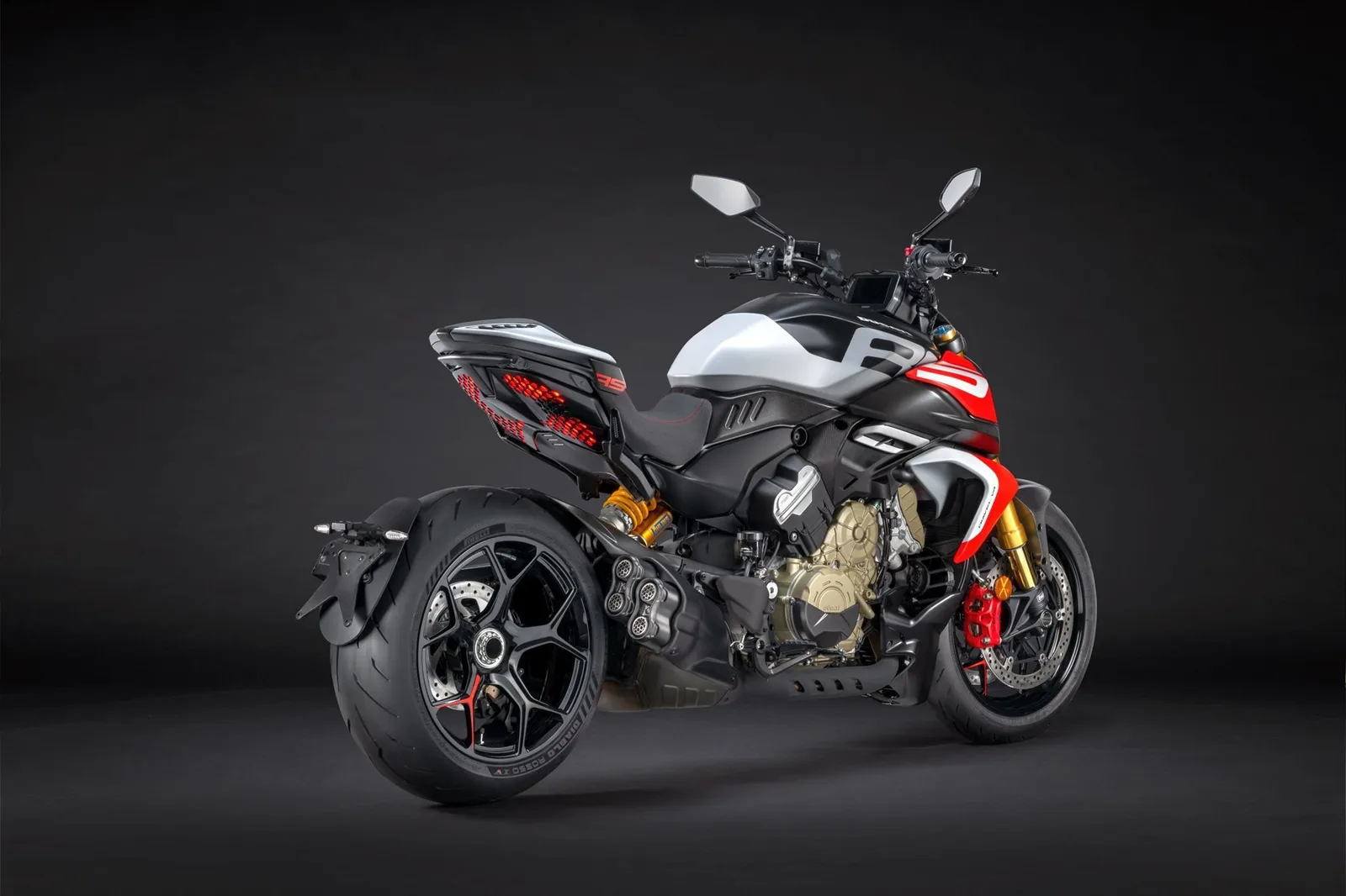 Ducati Diavel V4 RS